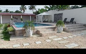 Hotel Villa J Leticia